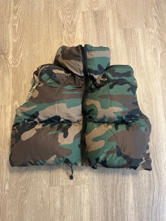 “Aspen” Camo Puffer Vest